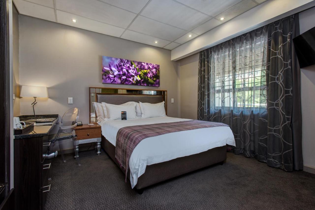 富通庄园酒店 Pretoria-Noord 外观 照片